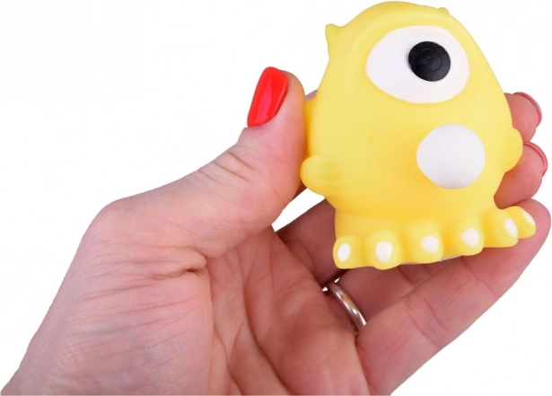 Compact size for home and travel