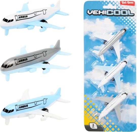 Set of Airbus passenger airplanes - 3 pcs