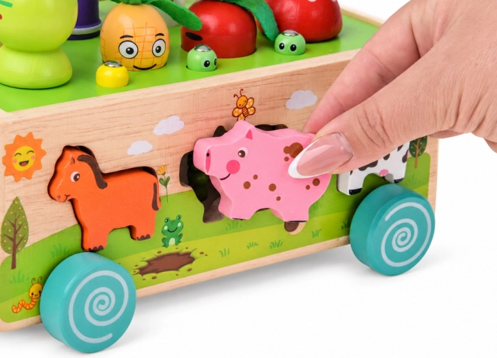 Animals for sorting and imaginative play