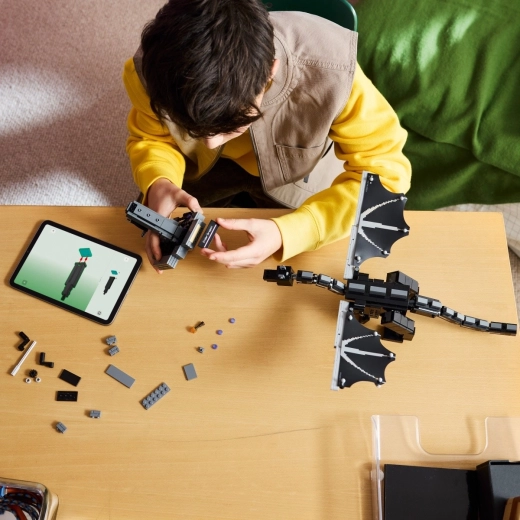 Сглобяване с приложението LEGO Builder