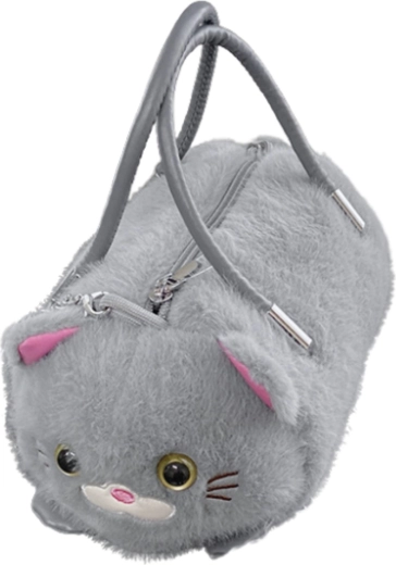 Мек плюш и сладки котешки детайли