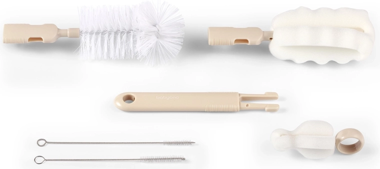 Teat and tube brushes for detailed hygiene