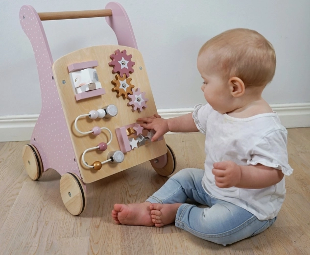 Игра и съхранение на играчки в едно