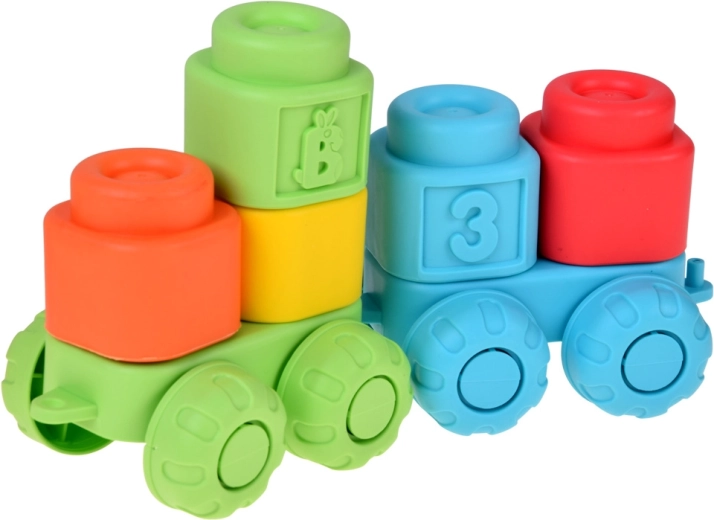 Building and playing with a vehicle