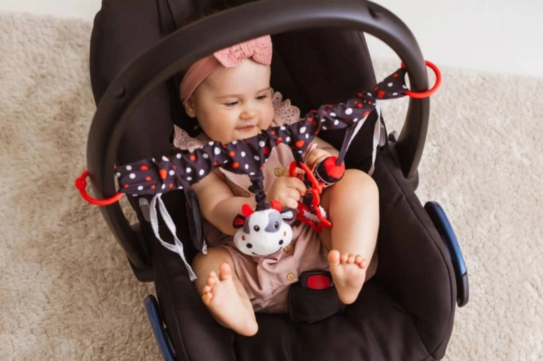Play and relief during teething