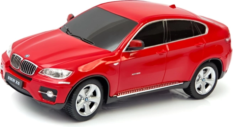 Напълно лицензирано BMW с реалистични детайли