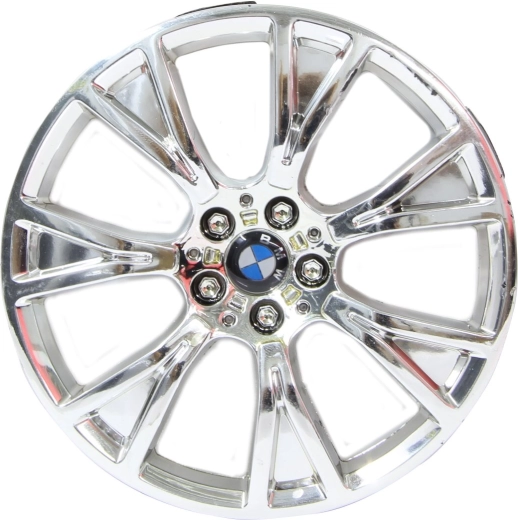 Silver wheel cover for BMW M5 ride-on car by JAMARA