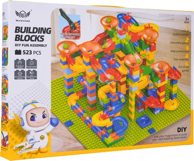 523 pieces for endless combinations