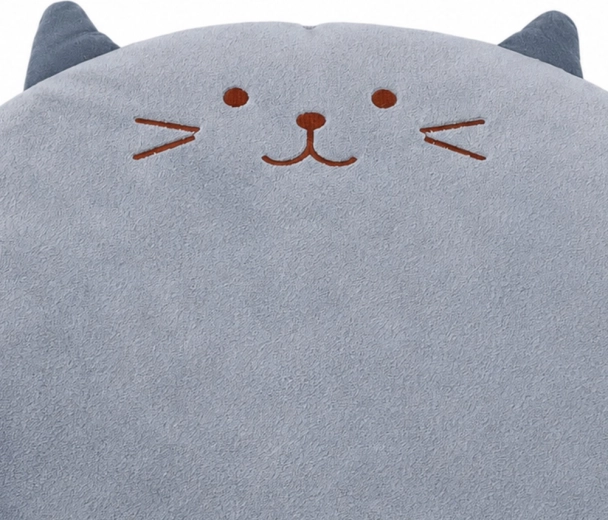 Cute cat motif with embroidered details