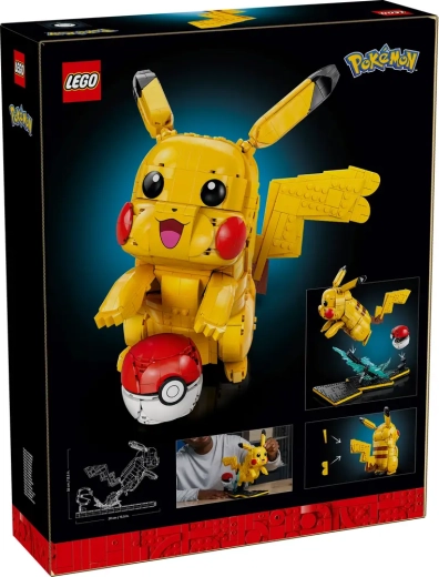 Емблематичен изложбен модел на Пикачу с Poké Ball