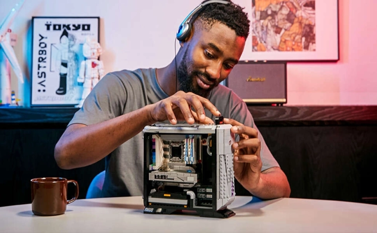 Реалистични компоненти като в истински PC