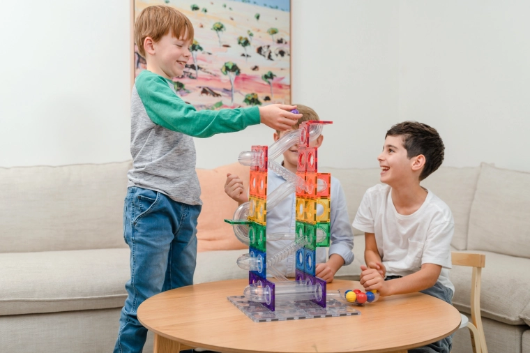 Креативна игра, която развива моториката и въображението