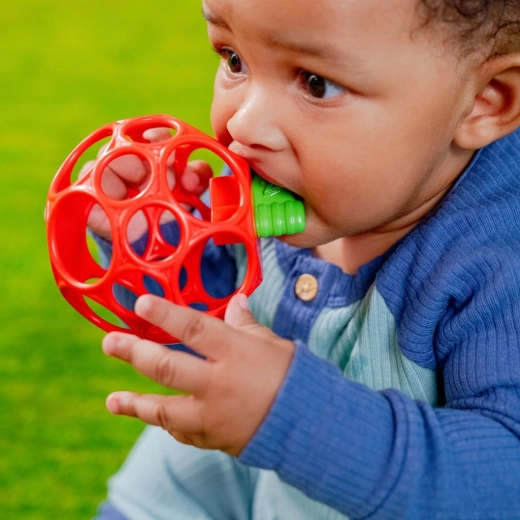 Textured teether for gum relief