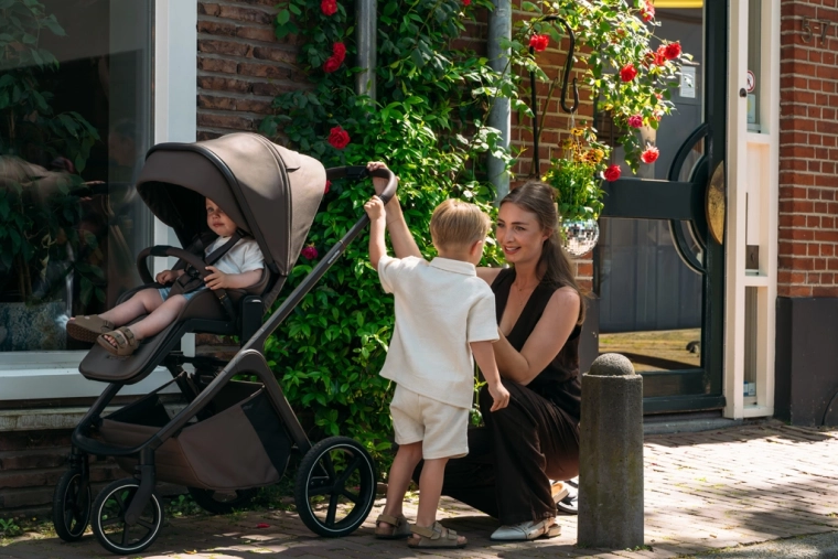 A stroller that grows with your child