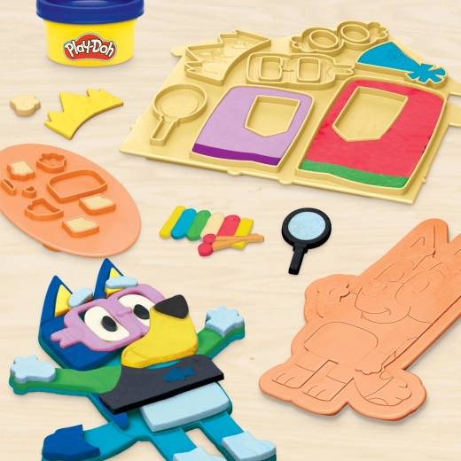 Making costumes and accessories just like in the show