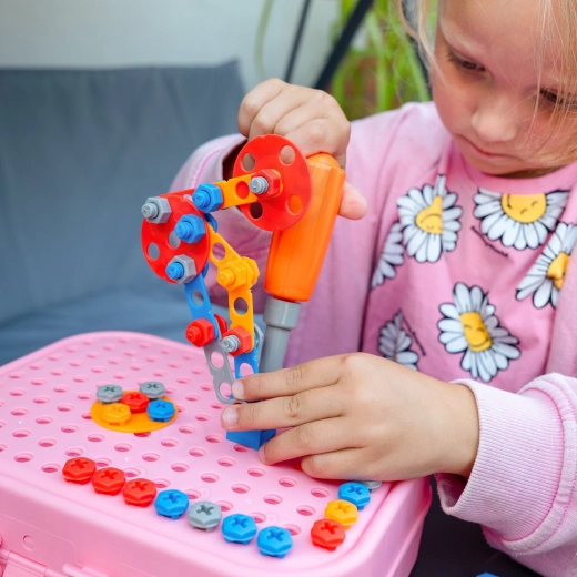 Creative screw construction set