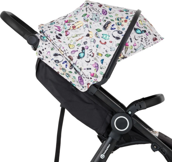 Extendable canopy for maximum coverage
