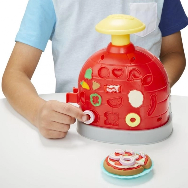 Създайте пица в забавната пещ Play-Doh