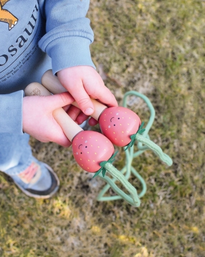 Movement, coordination and fun outdoors and at home