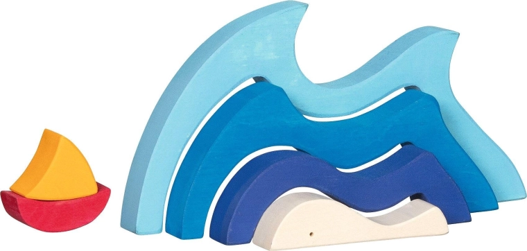 Wooden pieces with gentle shapes