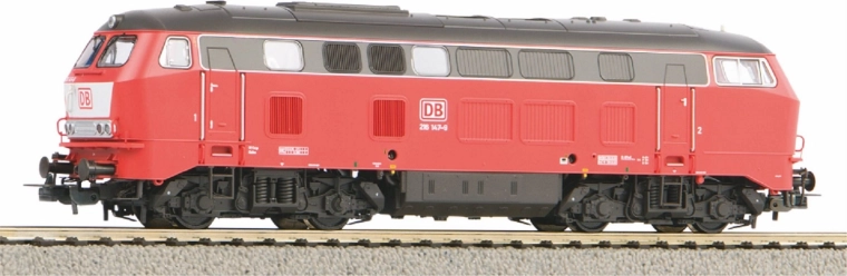 Piko дизелова локомотива BR 216 DB AG епоха V H0
