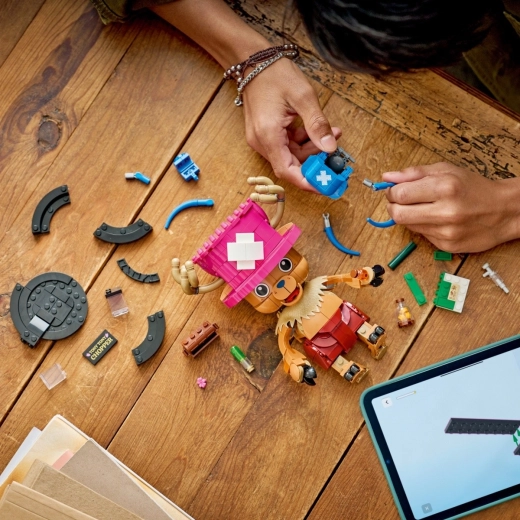 Забавно строене с LEGO Builder