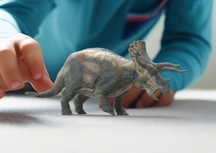 Durable and stable figurine for play