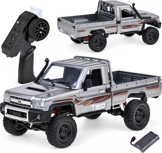 Remote-Controlled Toyota Land Cruiser Pickup 4×4 Model in 1:12 Scale