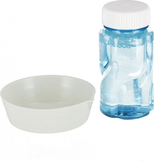 Easy to use with a practical tray