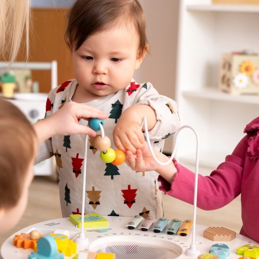 Play that supports fine motor skills