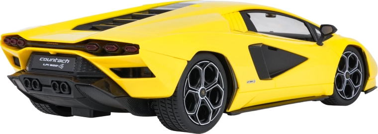 Detailed rear section