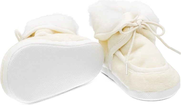 Lightweight, flexible outsole with anti-slip finish