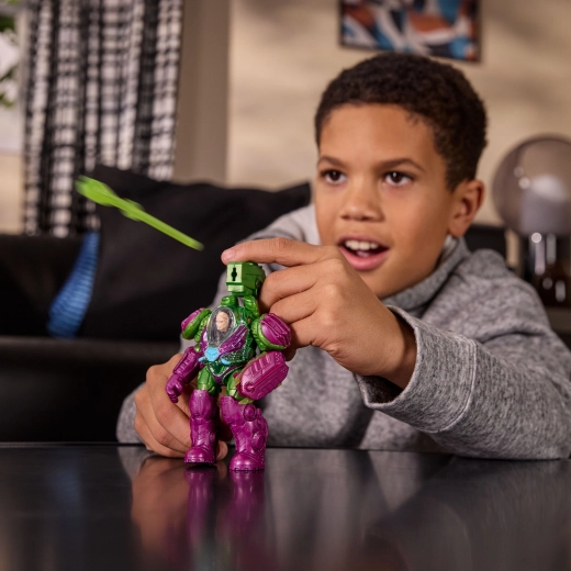 Подвижна екшън фигурка за динамични пози