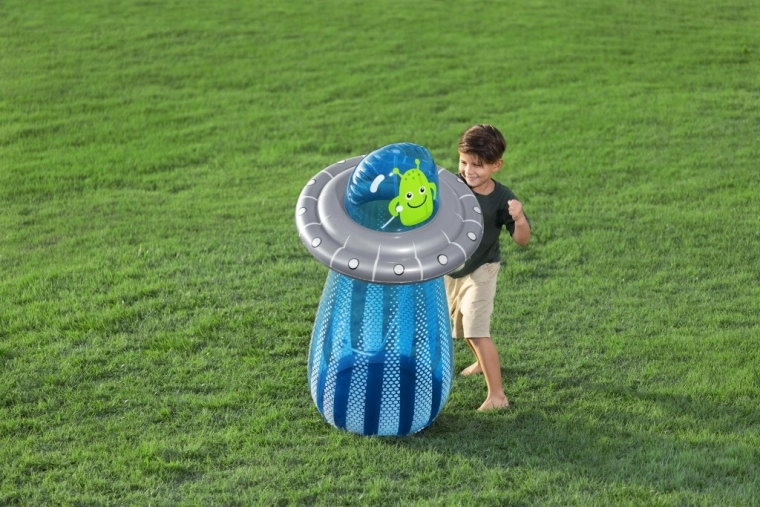 Боксоваща фигура, която се връща