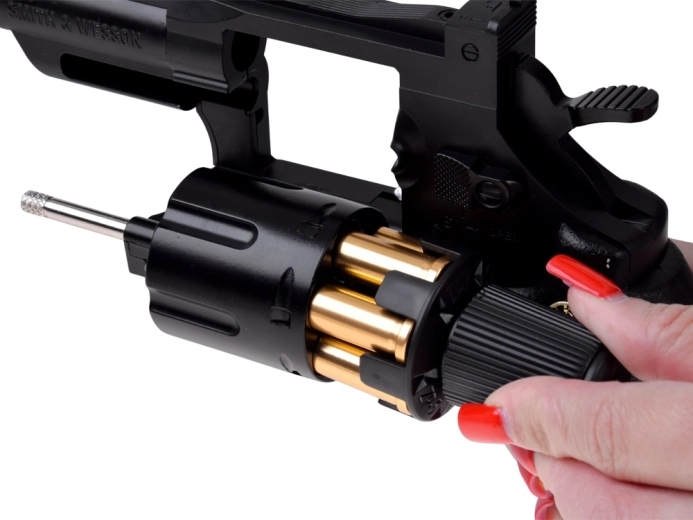 Interchangeable cylinder
