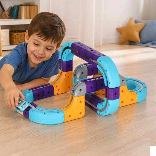 Creative play for young builders