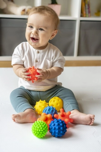 Без отвори за хигиенична игра и във вода