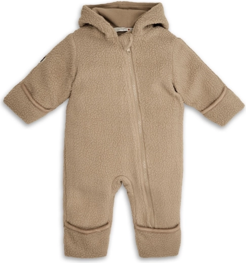 Asymmetrical zip for easy diaper changing