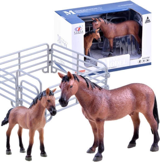 Set of horse and foal figurines with a paddock – Brown – enclosure with gate