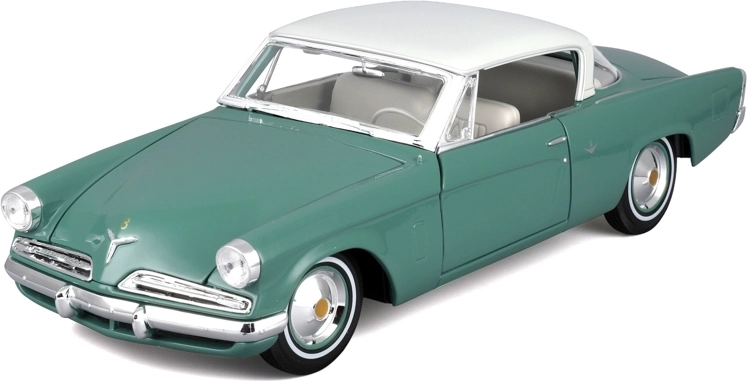 Maisto 1953 Studebaker Starliner 1:18 зелен модел на автомобил
