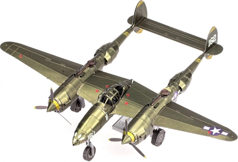 Емблематичен дизайн на P-38 с двуфюзелажен силует