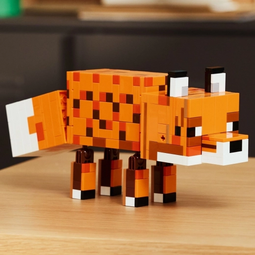 Отличителни детайли като в играта MINECRAFT
