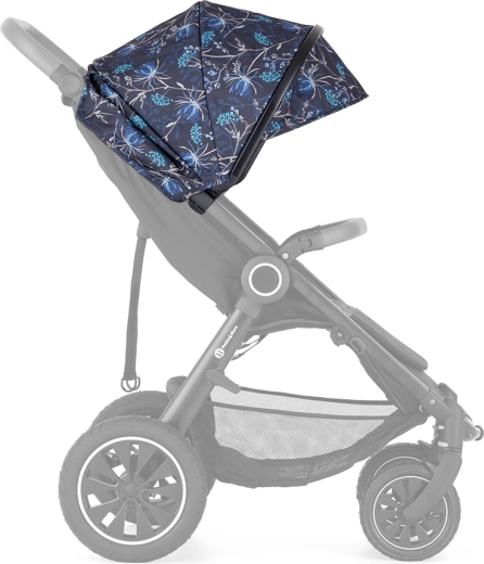 Extendable canopy with a visor for maximum coverage