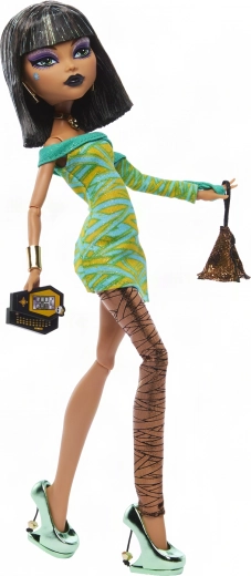 Posable doll for play or display