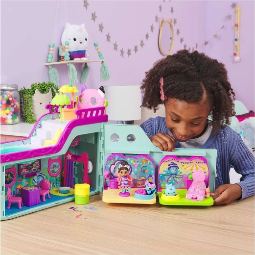 Expand the world of Gabby’s Dollhouse