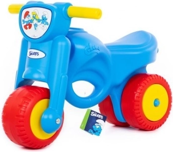 Eye-catching The Smurfs motif kids love