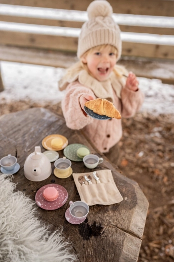 Creative and social play for children from 3 years