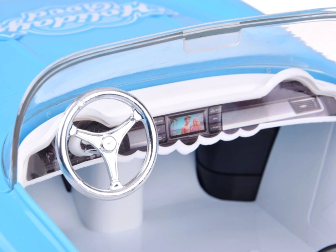 Детайлен интериор и реалистични елементи