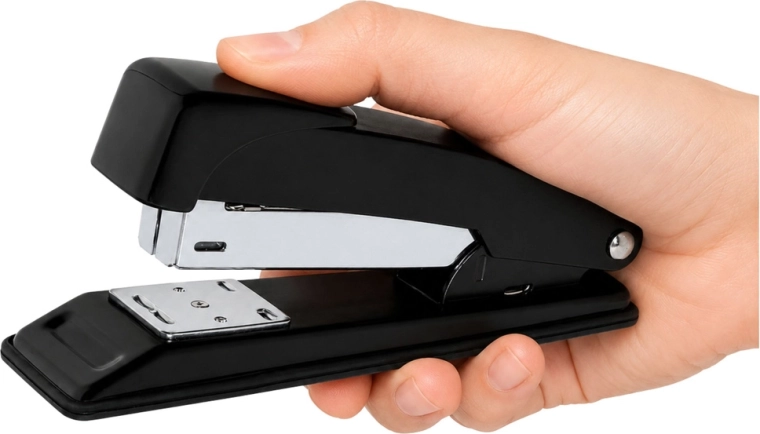 Compact and comfortable in hand