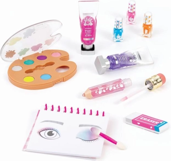 Artist-style eyeshadow palette